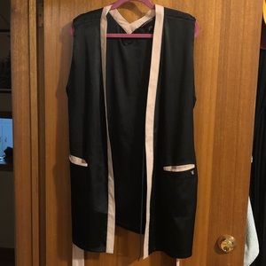 Victoria’s Secret Thin Sleeve Silk Robe
